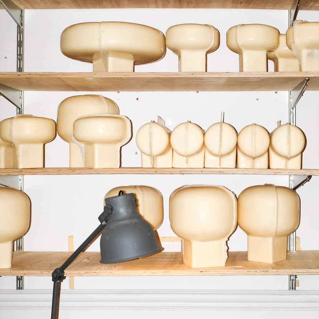 WALL LAMP